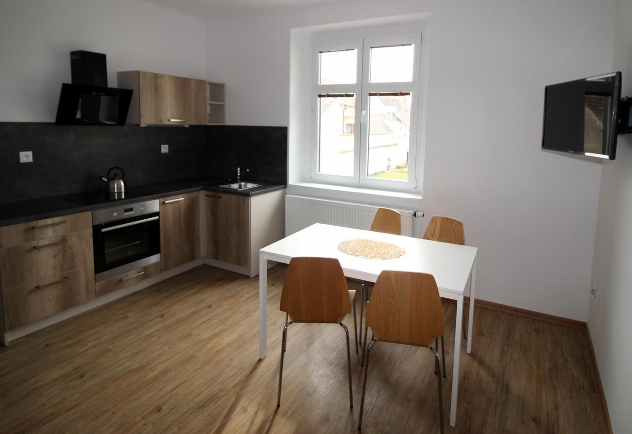 Apartmany Na Sadech Třeboň Exteriör bild