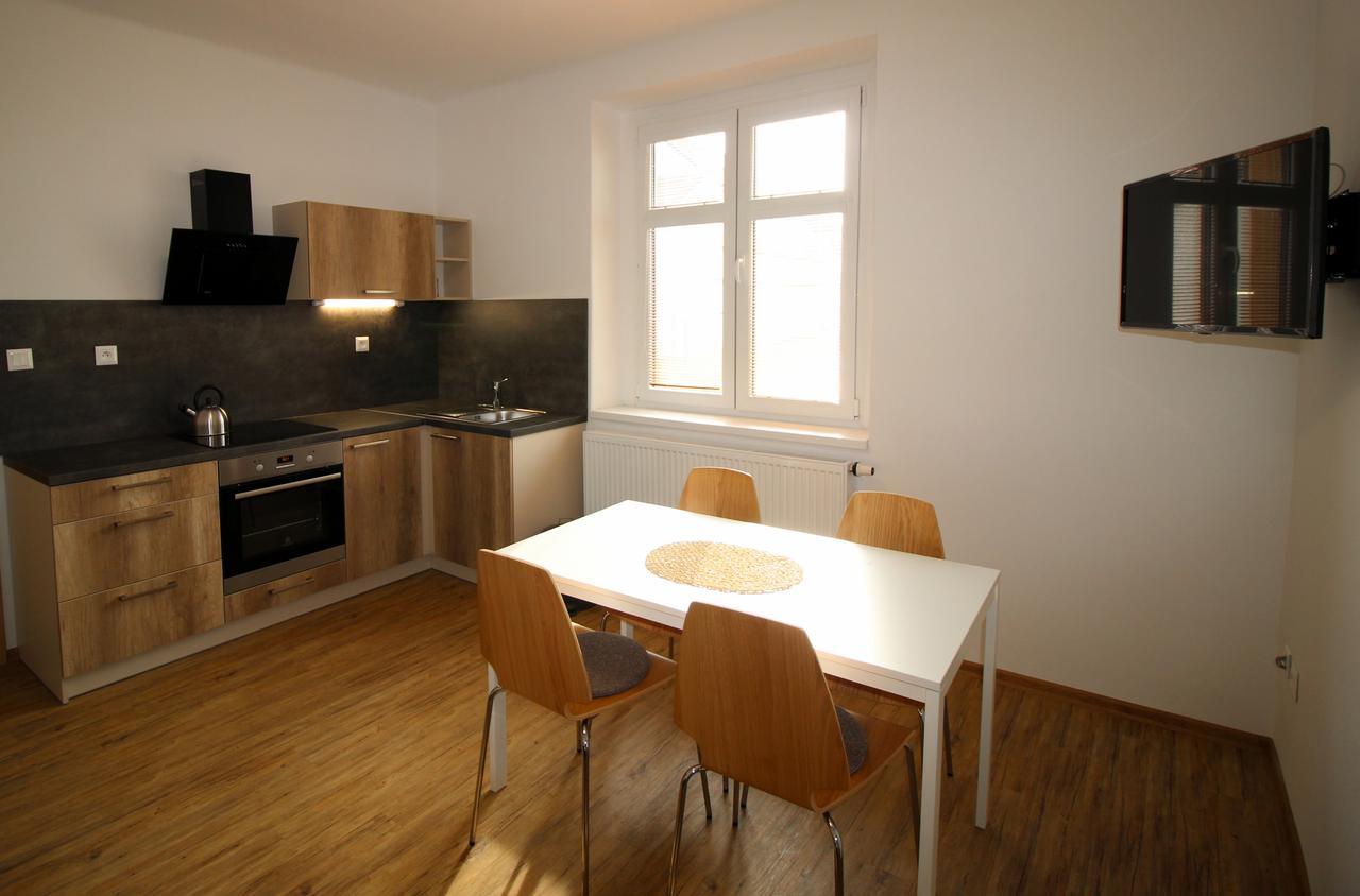 Apartmany Na Sadech Třeboň Exteriör bild